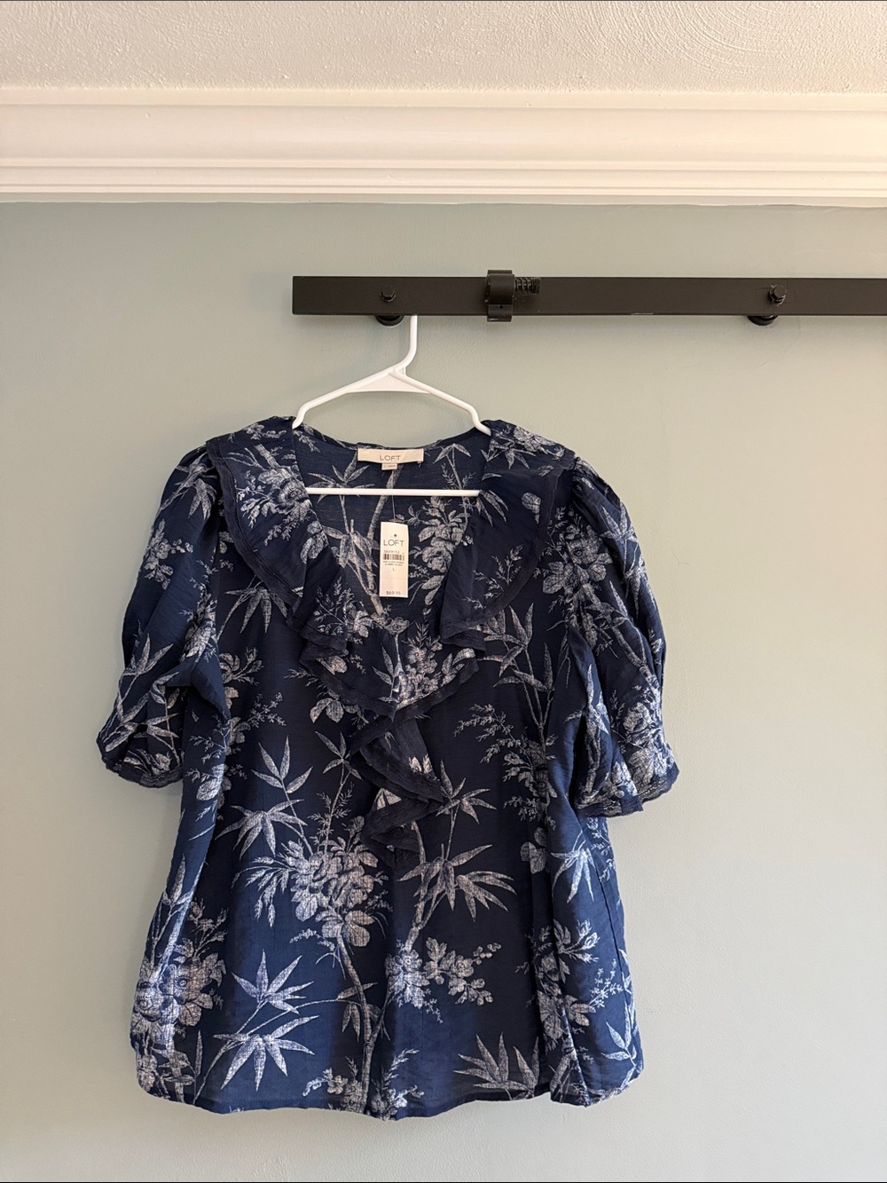 LOFT Navy and White Floral Ruffle V-Neck Blouse